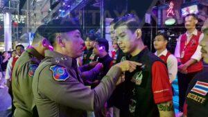Tourist Police Strengthen Presence in Pattaya, Celebrate Security Guard’s Completion of Training