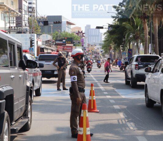 La plus haute police régionale inspecte les points de contrôle de la police de la région de Pattaya pour Songkran