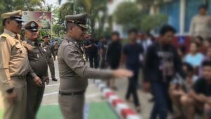 Tak Police Apprehend 74 Myanmar Nationals for Illegal Border Crossing