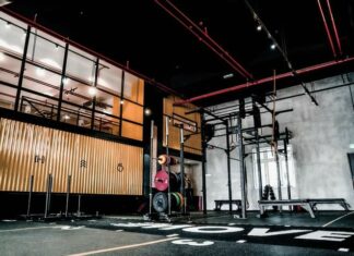 Property: Profitable Gym And Bistro For Sale in Bangkok