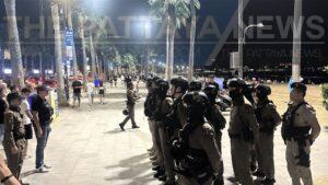 Police Patrol Pattaya Beach to Crack Down on Illegal Vendors After Knife Attack on Official