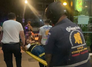 Una trabajadora de Myanmar resulta herida con un cuchillo al disolver una pelea en un hotel de Pattaya