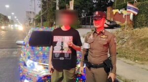 Russian Tourist Fined in Pattaya for Decorating Car with Flashy Christmas-Themed Lights