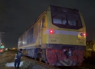 Myanmar Man Slightly Injured in Train Collision While Strolling on Tracks in Pattaya