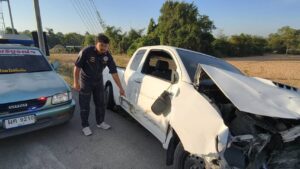 Four People Injured in Multi-Vehicle Crash in Bang Lamung