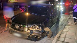 Alleged Drunk Driver Crashes Into Parked Vehicles in Pattaya, Damaging Multiple Cars and Motorbikes
