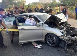 Sedan Driver Crashes into Van and Bus on Thappraya Road in Pattaya, Two People Injured