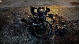 Thai Man Reportedly Set His Own Motorcycle on Fire Near the Pattaya Railway Station