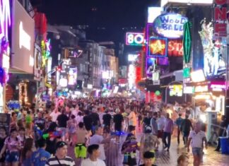 Coming to Thailand for Songkran 2025 for The First Time? Here Are Some Tips
