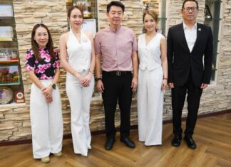 Mrs. Thailand World Committee Meets Pattaya Mayor to Promote Local Tourism Initiatives