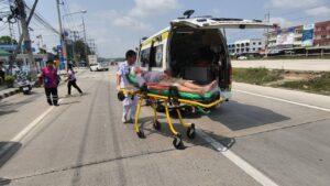 Elderly Rider Injured After Losing Control of Motorcycle Near 18-Wheeler in Chonburi