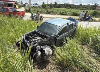 Pickup Truck Driver Cuts Through Railway Barrier and Gets Hit by Freight Train in Sattahip, Driver Seriously Injured