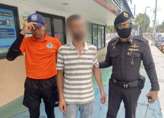 Foreign Man in Distress Detained After Chasing Tourists with Scissors on Jomtien Beach