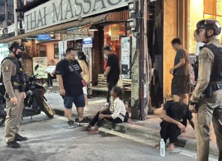 Жестокая стычка между двумя местными туристами в Северной Паттайе привела к травмам
