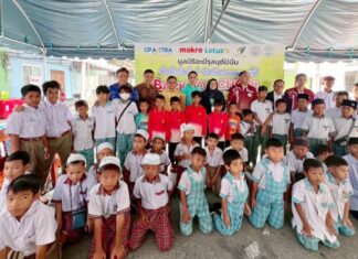 Over 100 Orphans in Southern Thailand Receive School Uniforms in Heartwarming Initiative