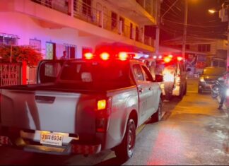 Naked Foreign Tourist Escapes Hospital, Goes on Rampage in Pattaya, Resists Police Arrest