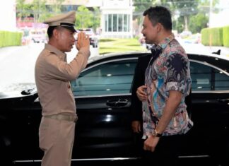 Bruneis Crown Prince and Family Visit Pattaya