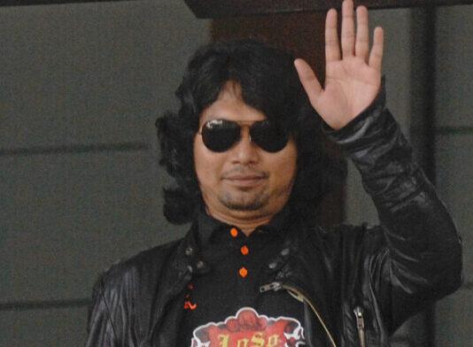 Thai Rock Star Sek Loso Sentenced to Almost Three Years in Prison by Supreme Court For 2017 Case