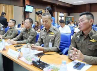 Banglamung District en Pattaya plannen grote uitbreiding van entertainmentzones en herziening van motortaxisysteem om toerisme te stimuleren