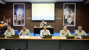 Banglamung District Chief Chairs First Takian Tia Municipal Council Meeting of 2025