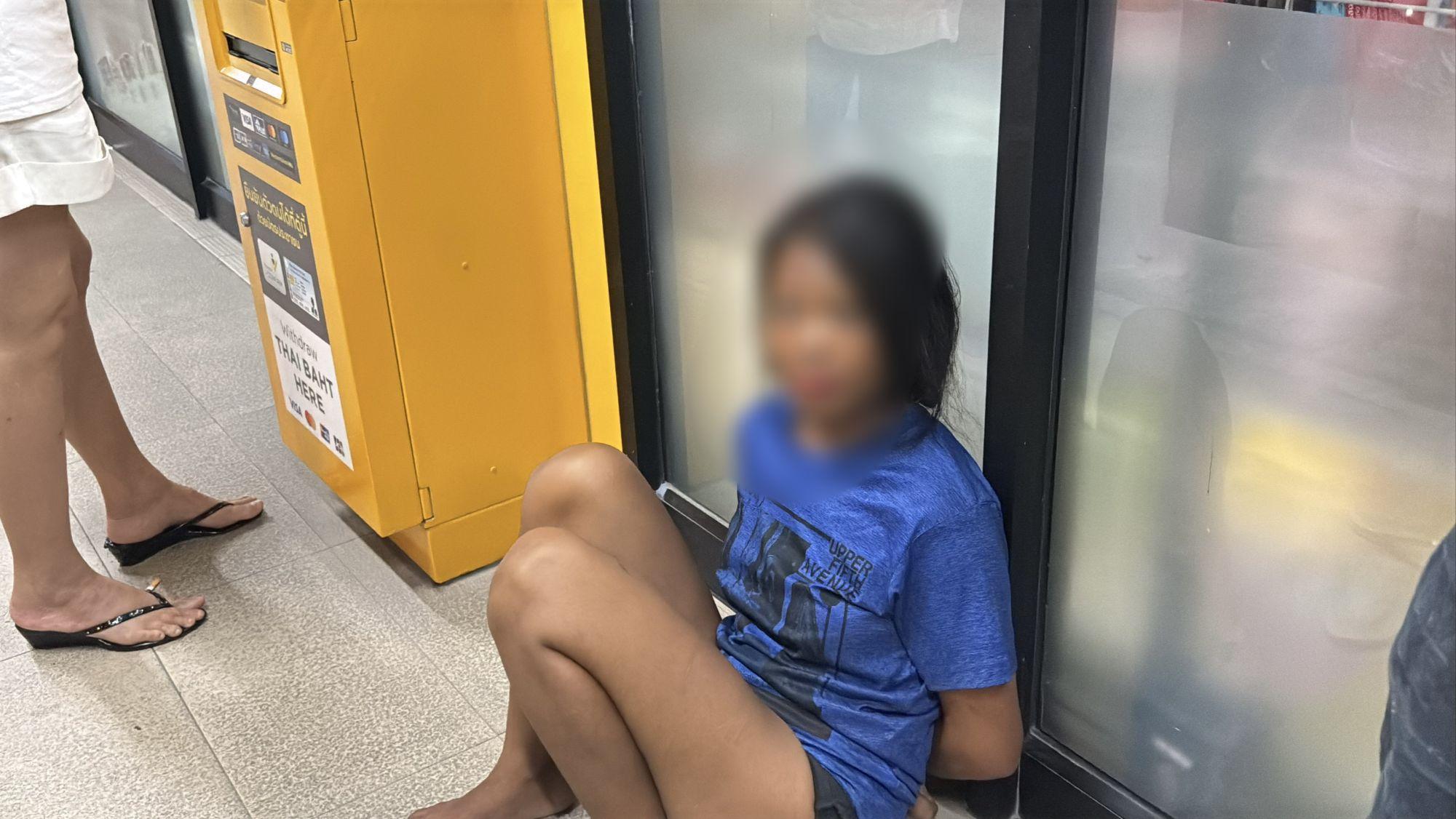 Homeless woman accused of theft in Pattaya, arrested with children | News by Thaiger
