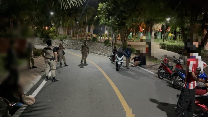 Pattaya police raid targets noisy teens, seizes modified motorcycles | News by Thaiger