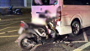 Motorcyclist Seriously Injured in Rear-End Collision with Van at Pattaya Traffic Light