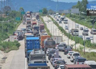 Thai Government to Temporarily Lift Ban on Double Decker Buses on High Risk Routes