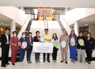 Thai Marine Conservation Foundation Donates Bedpans to Pattaya City, Supporting Bedridden Patients