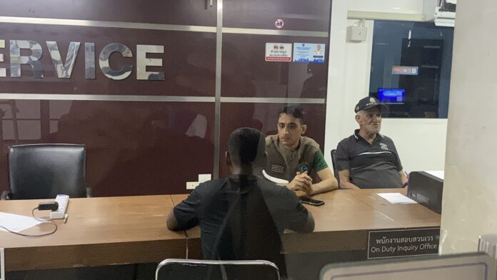 Bangladeshi tourist robbed of 25,500 baht by Thai women in Pattaya | News by Thaiger