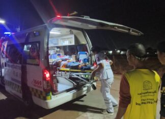 В результате аварии с участием мотоцикла в Паттайе пострадали два человека