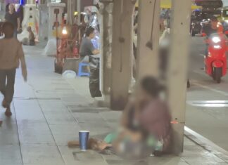 Cambodian Beggars in Pattaya Reluctant to Return Home, Cite Hardship and Hunger