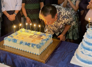 New Thai Prime Minister Anutin Charnvirakul Celebrates 59th Birthday with Coalition Allies