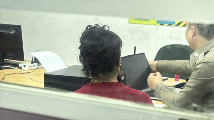 Женщина из Паттайи потеряла десятки тысяч бат в ценностях в результате кражи в баре