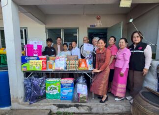 タイ社会開発大臣が包括的な機会を促進するためシラチャを訪問