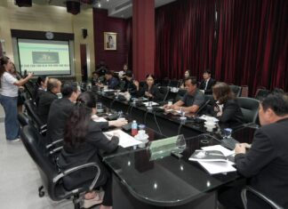 Le comité du tourisme de Pattaya confirme que le festival de jazz et les festivités du Nouvel An auront bien lieu, tout en rendant hommage à Sa Majesté la Reine Mère Sirikit.