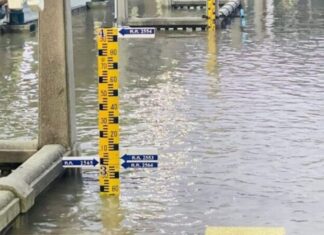 Översvämningarna förvärras i centrala Thailand och Bangkok mitt i resterna av Kalmaegi