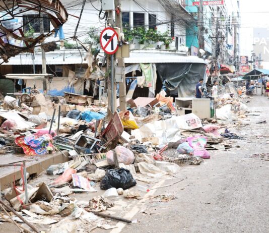Kim Yong Market in Hat Yai Exposing Extensive Damage as Floodwaters Recede