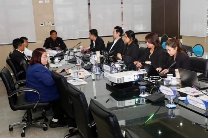 Город Паттайя приветствует команду EEC для продвижения мультимодального транспортного узла на станции высокоскоростной железной дороги