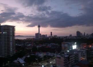 パタヤニュースチームとの毎週の無料コーヒー&ニュースチャットにご参加ください