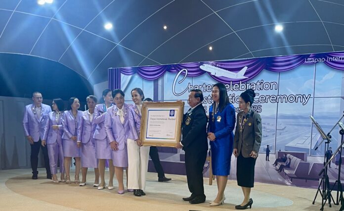 Ротари клубы в регионе Паттайя празднуют регистрацию Ротари клуба Утапао Интернешнл