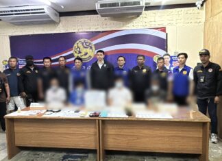 رئيس منطقة بانجلامونج يطلق حملة واسعة النطاق لمكافحة المخدرات مع اعتقال راهب من بين أربعة أشخاص في مداهمة شبكة مخدرات