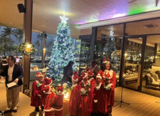 パタヤのレイビーチクラブが素晴らしいクリスマスイベントを開催