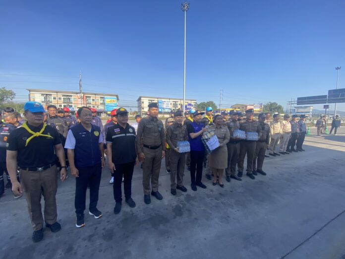 Власти запустили дорожный контрольно-пропускной пункт в Срираче на Новый год в рамках кампании "Семь опасных дней"