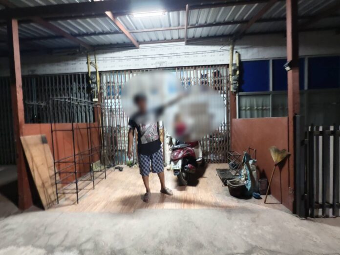 Предупреждение после того, как загадочный мужчина был замечен на камерах видеонаблюдения, крадущим нижнее белье в Паттайе