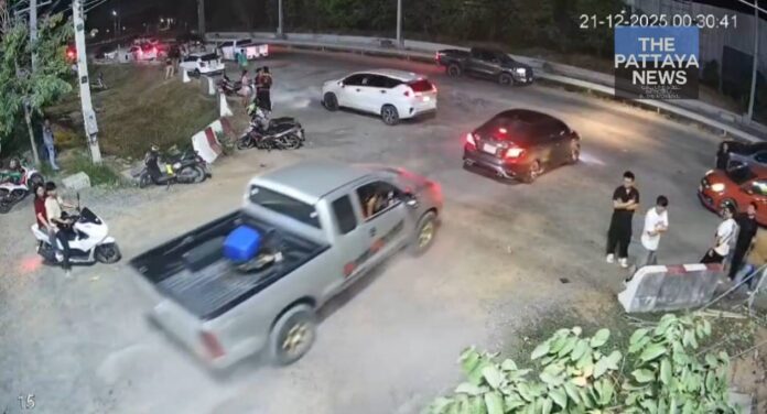 Женщина обращается к СМИ после того, как ее парень и подруга серьезно пострадали в погоне на пикапе после ссоры у ночного клуба