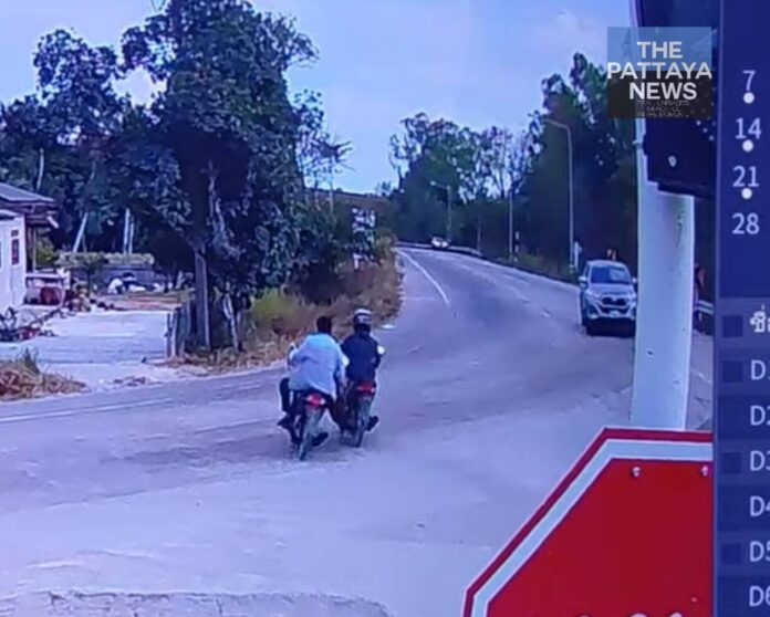 Смелые воры украли мотоцикл средь бела дня у дома владельца в Паттайе