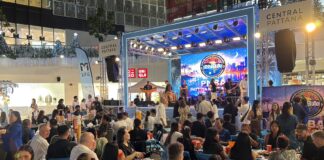 Pattaya Nightlife Business Association arrangerer takkfest for å uttrykke takknemlighet til støttespillere