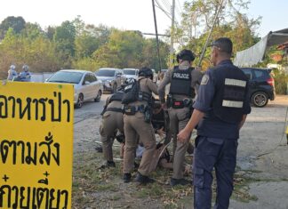 前泰国世界蝇量级拳击冠军阿姆纳特·伦伦因擅闯民宅和扰乱治安,被是拉差警方拘留。