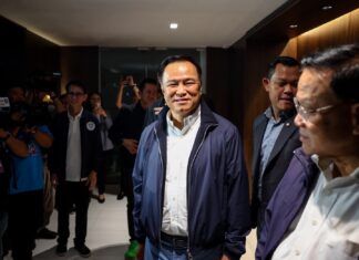 Un soldato thailandese è rimasto leggermente ferito in un incidente al confine con la Cambogia, la Cambogia rivendica l'esplosione di rifiuti